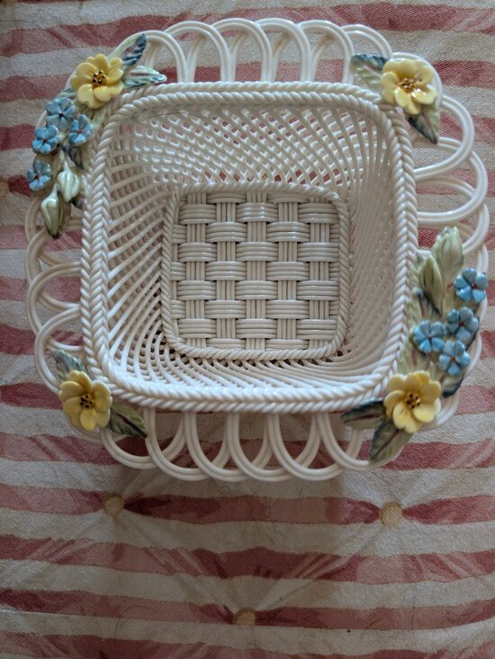 Belleek Other - BELLEEK Made in Ireland 2002 Woven Ceramic Basket with Flowers